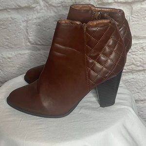 Bamboo Boots‎ Size 7.5